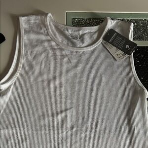 Athleta White Ribbed Tank - Scoop Neck Sleeveless